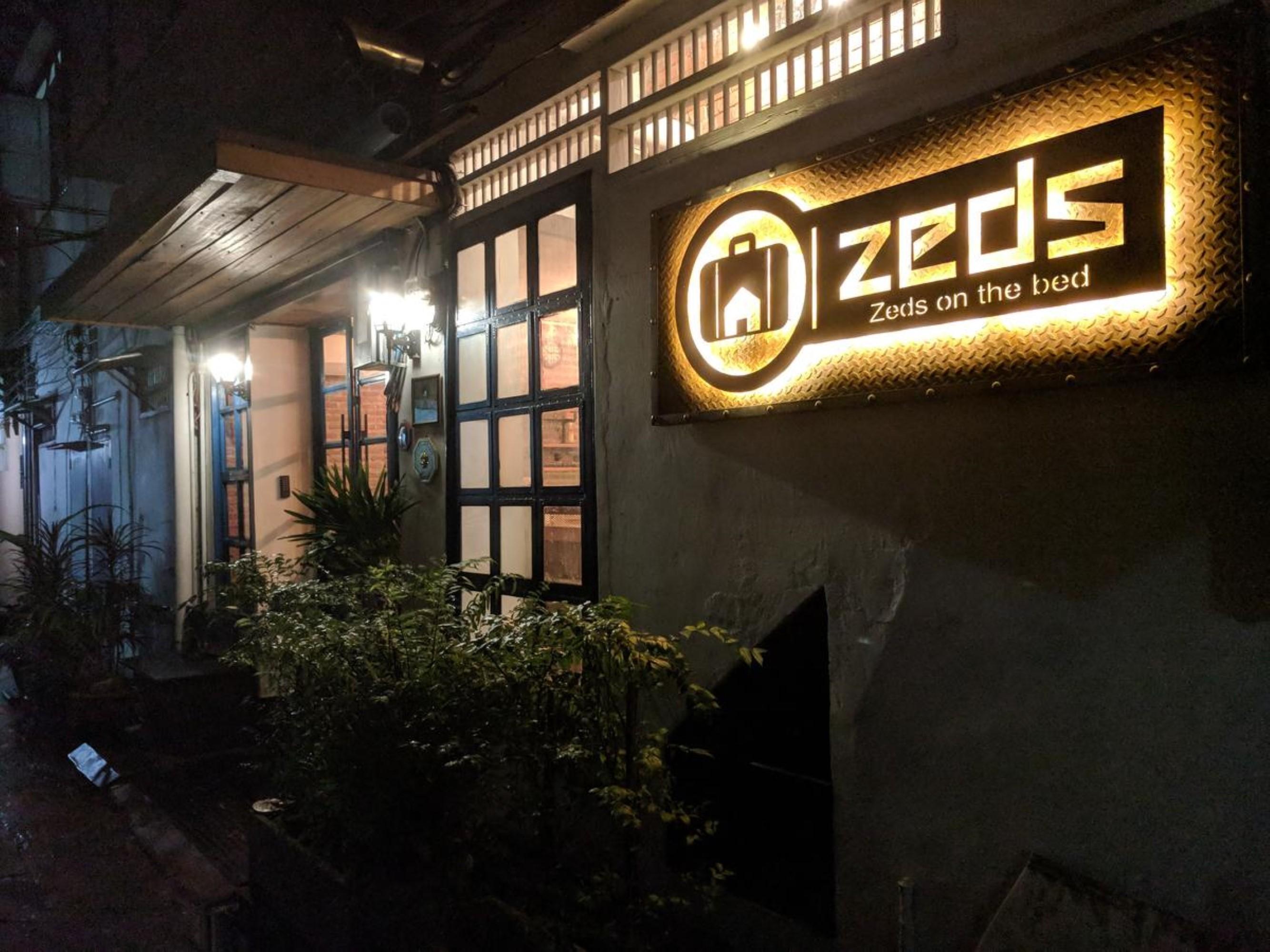 Zeds Hostel Бангкок Экстерьер фото